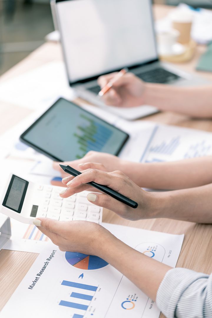 Business People Consulting Meeting Working And Brainstorming New